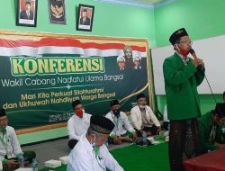 Akhirnya KH. Busyri Musthofa dan Drs. H. Lukman Hakim SE. terpilih menjadi Rais dan Ketua MWCNU Kec. Bangsal