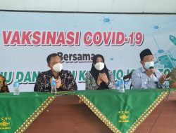 PCNU Kabupaten Mojokerto Bekerjasama dengan ARSINU Gelar Vaksinasi 1000 Dosis Untuk Para Santri
