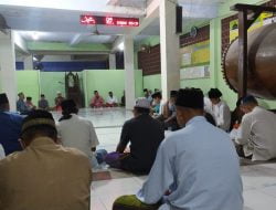Giat Remaja Masjid Raden Fatah Trowulan Peringati Maulud Nabi Muhamad dan Hari Santri