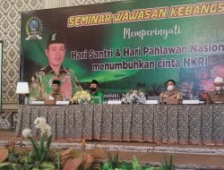 Hadiri Seminar Kebangsaan, Gur Bara Sampaikan Pesan Cinta Tanah Air