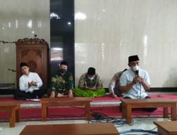 Giat Ngaji Ahadan di Masjid Hidayah Kecamatan Kemlagi