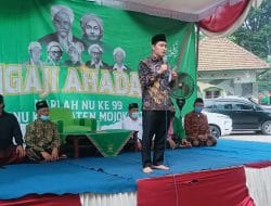 Peringati Harlah NU ke 99, PC LDNU Mojokerto Gelar Ngaji Ahadan di Halaman Wisma NU