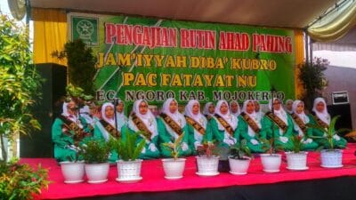 Penutupan Jam’iyyah Diba’ Kubro, PAC Fatayat NU Ngoro Hadirkan Kyai Lapindo