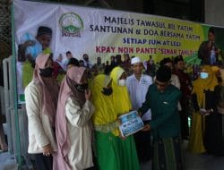Tingkatkan Kepekaan Sosial, MI Al Fatah Berikan Santunan Anak Yatim Melalui KPAY Sinar Tahlil