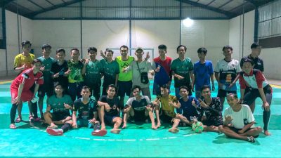 Jaga Kebugaran Tubuh, PAC Dlanggu, PKPT IKHAC, dan PKPT Uluwiyah Gelar Trofeo Sparing Futsal Sehat Ramadhan