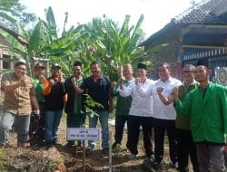 LPPNU dan LPBINU Jatirejo Tanama 1000 Bibit