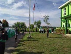 Pimpin Apel Hari Santri, Begini Pesan Ketua MWCNU Gedeg