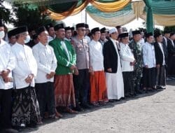 Ribuan Santri Meriahkan Upacara Hari Santri MWCNU Pungging