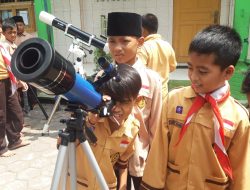 Falakiyah Goes To Madrasah, Cara NU di Mojokerto Kenalkan Ilmu Falak ke Anak-anak