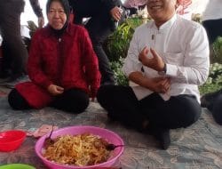 KH. Yahya Cholil Staquf, “Terong Gosong adalah Organisasi Yang Sederhana”