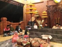 Hadiri Manaqiban di Makam Mbah Jurang Dowo, KH. Abd. Adzim Alwi Ingatkan Pentingnya Manaqib