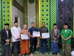 Dibawah bimbingan KH. Abd. Adzim Alwi, Satu Keluarga Masuk Islam