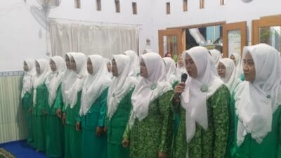 Foto Kegiatan Kombinasi Diba dan Santunan Anak Yatim Ranting Fatayat Nu Trowulan