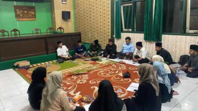 Doa Bersama PC IPNU dan PC IPPNU Kabupaten Mojokerto dengan alumni untuk keselamatan dan keamanan bangsa Indonesia