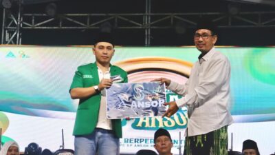 Plakat Apresiasi dari Ketua PC GP Ansor Gus Barra ke Wakil Rais Syuriah PCNU Kab. Mojokerto Kiai Siddiq